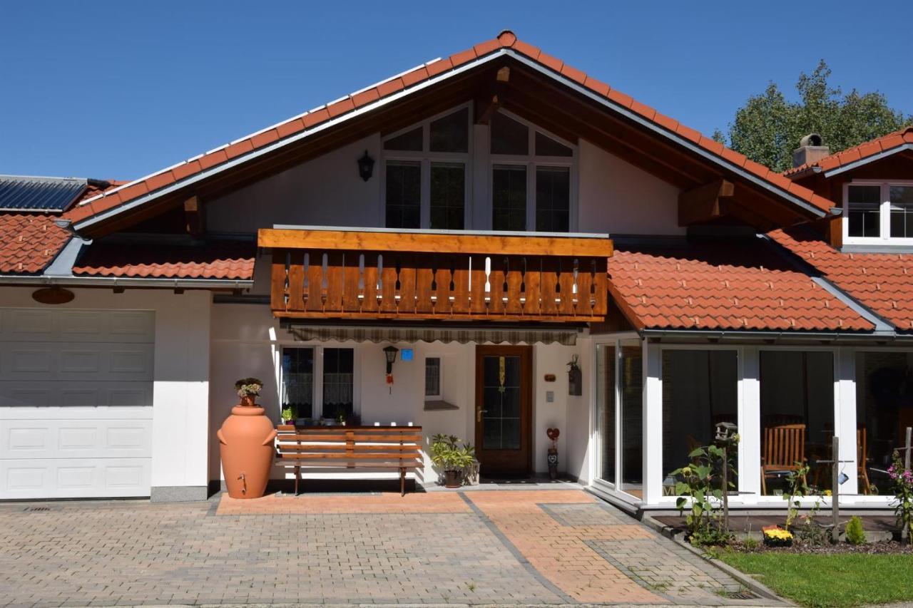 Haus Gauss Apartment Seeg Luaran gambar